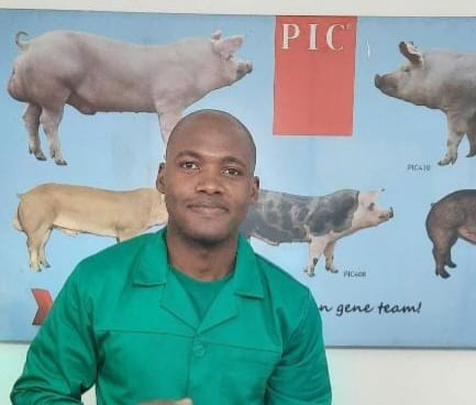 Lucky Comba - Assistant Farrowing Manager